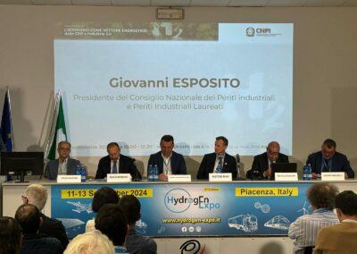 Galleria fotografica - Tavola Rotonda L'idrogeno come vettore energetico: dalle CER a Industria 5.0